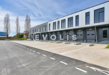 Photo 1 – location Entrepôts / activités	TRAPPES (78190)