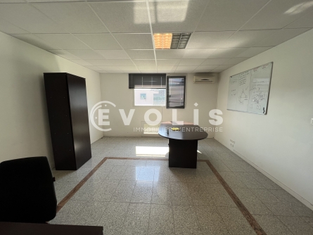 Photo 9 – location Entrepôts / activités	VENISSIEUX (69200)