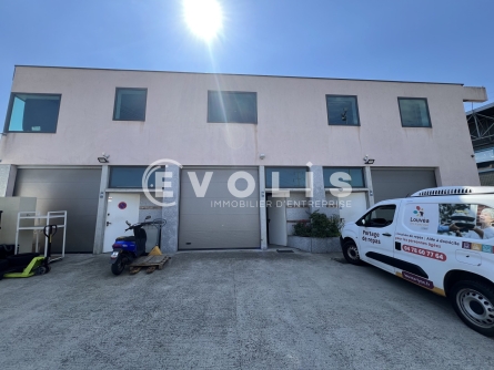 Photo 1 – location Entrepôts / activités	VENISSIEUX (69200)