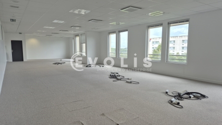 Photo 5 – location bureaux	CHESSY (77700)