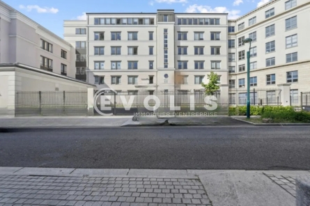 Photo 1 – location bureaux	CHESSY (77700)