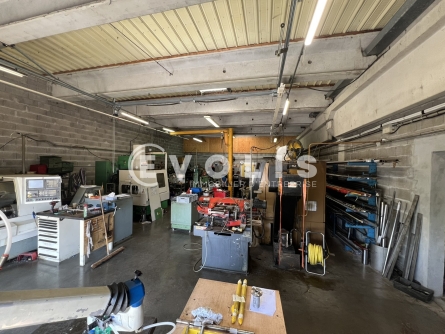 Photo 13 – location Entrepôts / activités	BLYES (01150)
