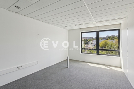 Photo 12 – location bureaux	ROSNY SOUS BOIS (93110)