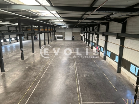 Photo 7 – vente Entrepôts / activités	ST PRIEST (69800)