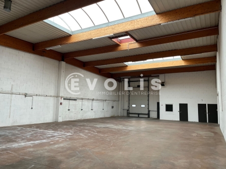 Photo 10 – location Entrepôts / activités	DECINES CHARPIEU (69150)