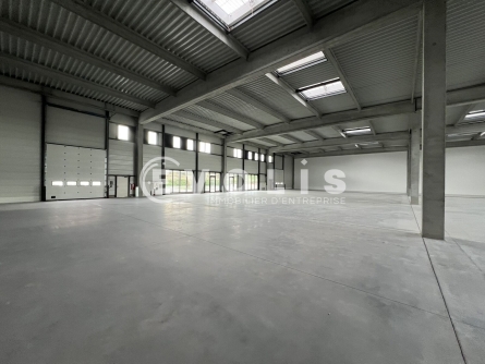 Photo 8 – location Entrepôts / activités	VILLEFONTAINE (38090)