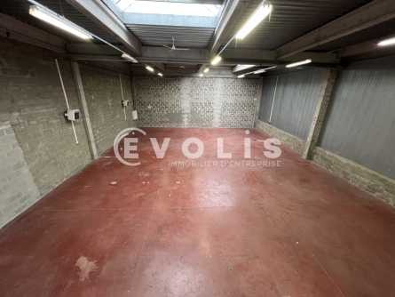 Photo 14 – location Entrepôts / activités	SAINT PRIEST (69800)