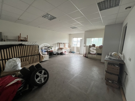 Photo 10 – vente Entrepôts / activités	SAINT PRIEST (69800)