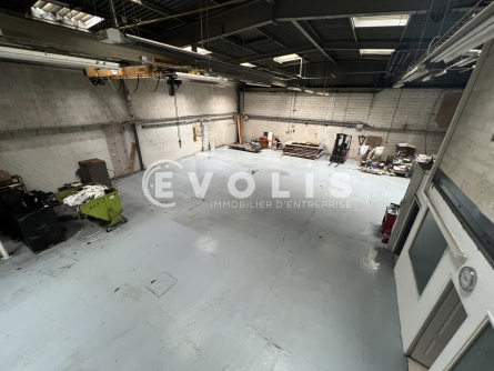 Photo 6 – vente Entrepôts / activités	SAINT PRIEST (69800)