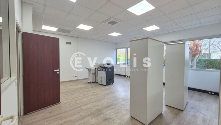 Photo 12 – location Entrepôts / activités	BUSSY SAINT GEORGES (77600)