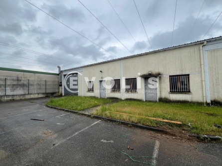 Photo 1 – location Entrepôts / activités	JONAGE (69330)