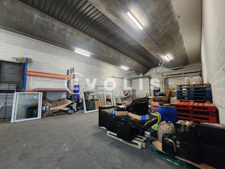 Photo 8 – location Entrepôts / activités	SAINT PRIEST (69800)
