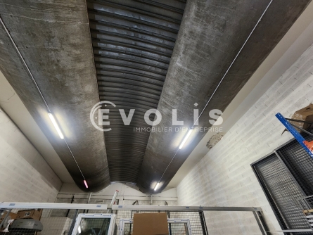 Photo 10 – location Entrepôts / activités	SAINT PRIEST (69800)