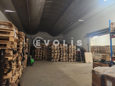 Photo 10 – location Entrepôts / activités	SAINT PRIEST (69800)