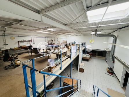 Photo 2 – vente Entrepôts / activités	SAINT THIBAULT DES VIGNES (77400)