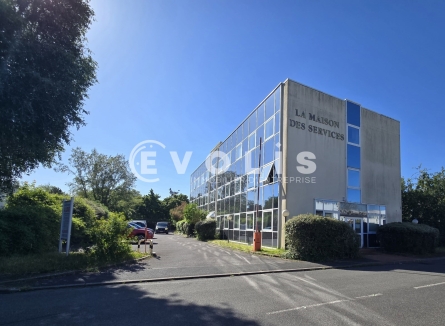 Photo 1 – location bureaux	VILLEJUST (91140)