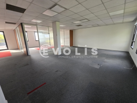 Photo 7 – location Entrepôts / activités	MASSY (91300)