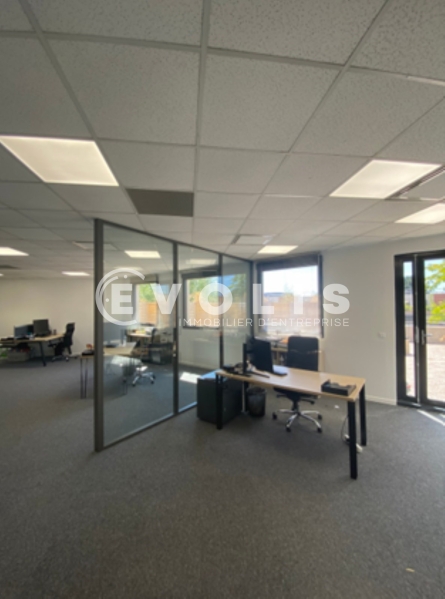 Photo 6 – location Entrepôts / activités	MASSY (91300)