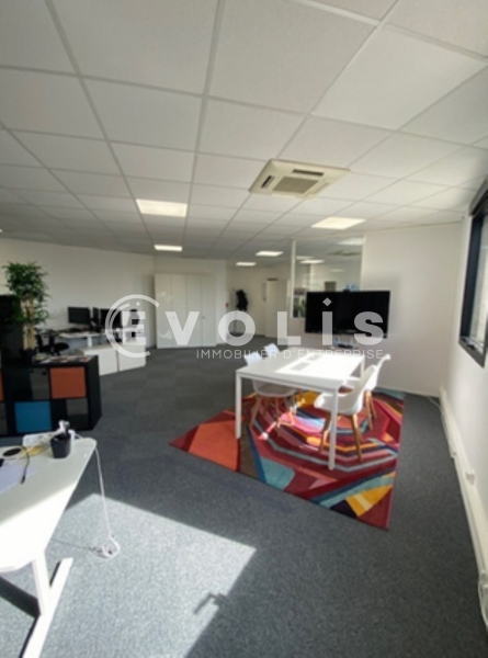Photo 9 – location Entrepôts / activités	MASSY (91300)
