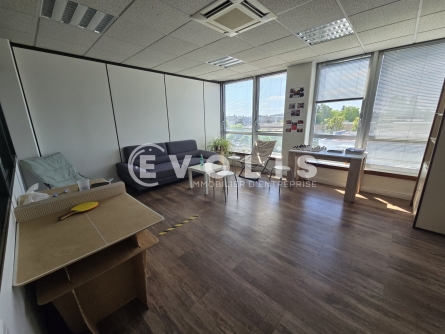 Photo 4 – location bureaux	LES ULIS (91940)