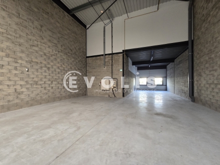 Photo 3 – location Entrepôts / activités	VILLEBON SUR YVETTE (91140)