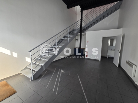 Photo 2 – location Entrepôts / activités	VILLEBON SUR YVETTE (91140)