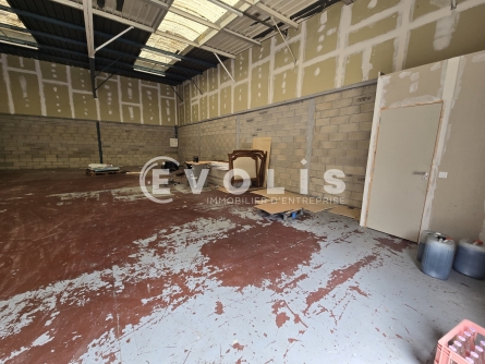 Photo 6 – location Entrepôts / activités	VILLEBON SUR YVETTE (91140)