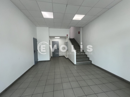 Photo 10 – location Entrepôts / activités	VALENTON (94460)