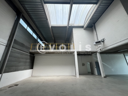 Photo 2 – location Entrepôts / activités	VALENTON (94460)