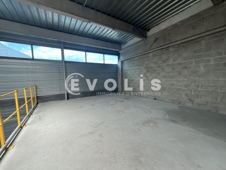 Photo 7 – location Entrepôts / activités	VALENTON (94460)