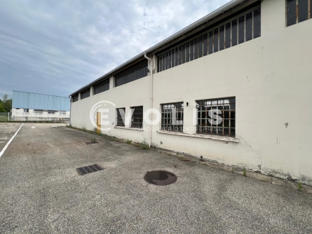 Photo 3 – location Entrepôts / activités	SAINT-GENIS-LAVAL (69230)