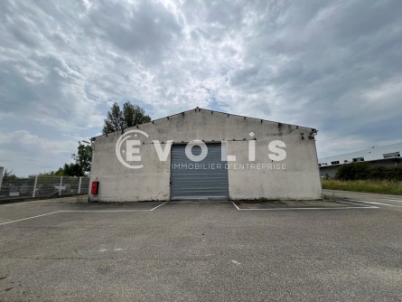 Photo 4 – location Entrepôts / activités	SAINT-GENIS-LAVAL (69230)