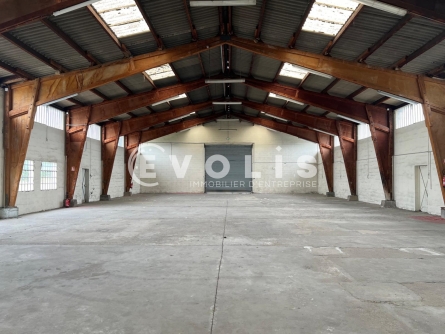 Photo 5 – location Entrepôts / activités	SAINT-GENIS-LAVAL (69230)