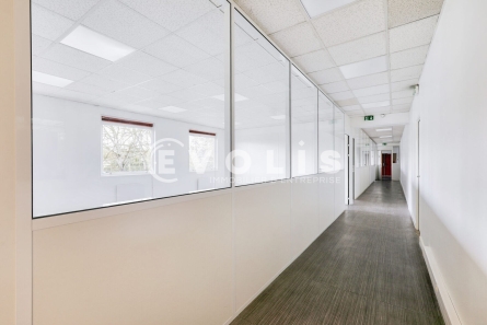 Photo 13 – location Entrepôts / activités	VERRIERES LE BUISSON (91370)