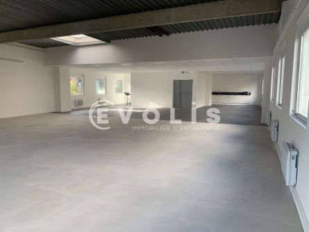 Photo 9 – location Entrepôts / activités	VERRIERES LE BUISSON (91370)