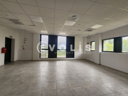 Photo 7 – location Entrepôts / activités	SAINT QUENTIN FALLAVIER (38070)