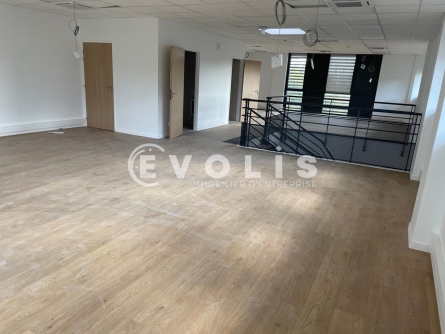 Photo 3 – location Entrepôts / activités	SAINT QUENTIN FALLAVIER (38070)