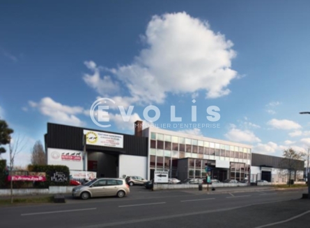 Photo 1 – location Entrepôts / activités	MORANGIS (91420)