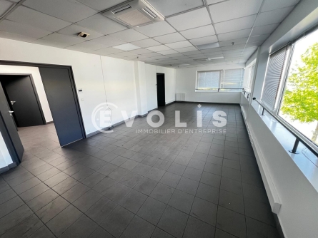 Photo 13 – location Entrepôts / activités	SAINT MICHEL SUR ORGE (91240)