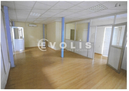 Photo 4 – location Entrepôts / activités	DECINES CHARPIEU (69150)