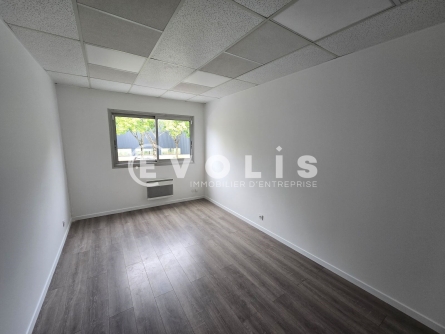 Photo 5 – location bureaux	GRIGNY (91350)
