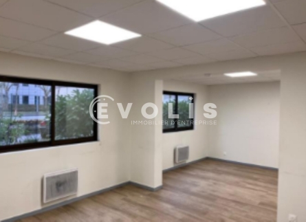 Photo 2 – location bureaux	GRIGNY (91350)