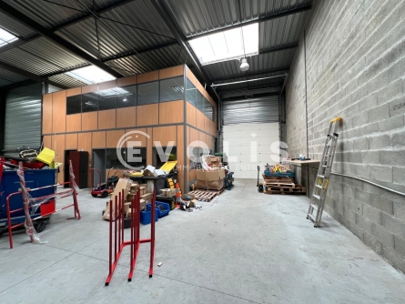 Photo 4 – vente Entrepôts / activités	CHAPONOST (69630)