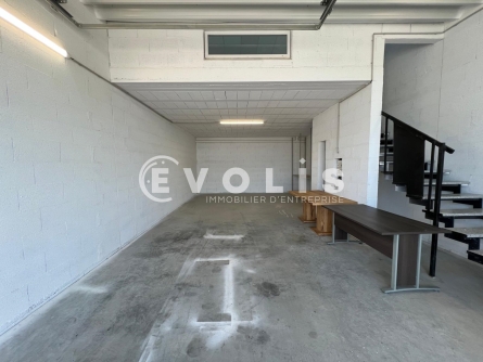 Photo 4 – location Entrepôts / activités	VENISSIEUX (69200)