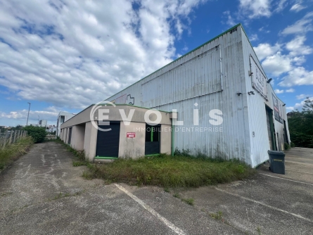 Photo 2 – vente Entrepôts / activités	LORETTE (42420)