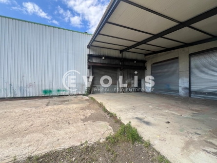 Photo 6 – vente Entrepôts / activités	LORETTE (42420)