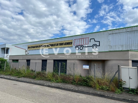 Photo 3 – vente Entrepôts / activités	LORETTE (42420)