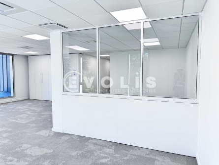 Photo 3 – vente bureaux	SERRIS (77700)