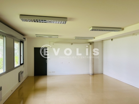 Photo 7 – vente bureaux	CHAMPS SUR MARNE (77420)
