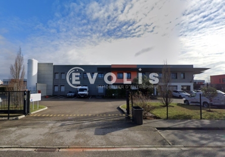 Photo 5 – vente Entrepôts / activités	SAINT PRIEST (69800)